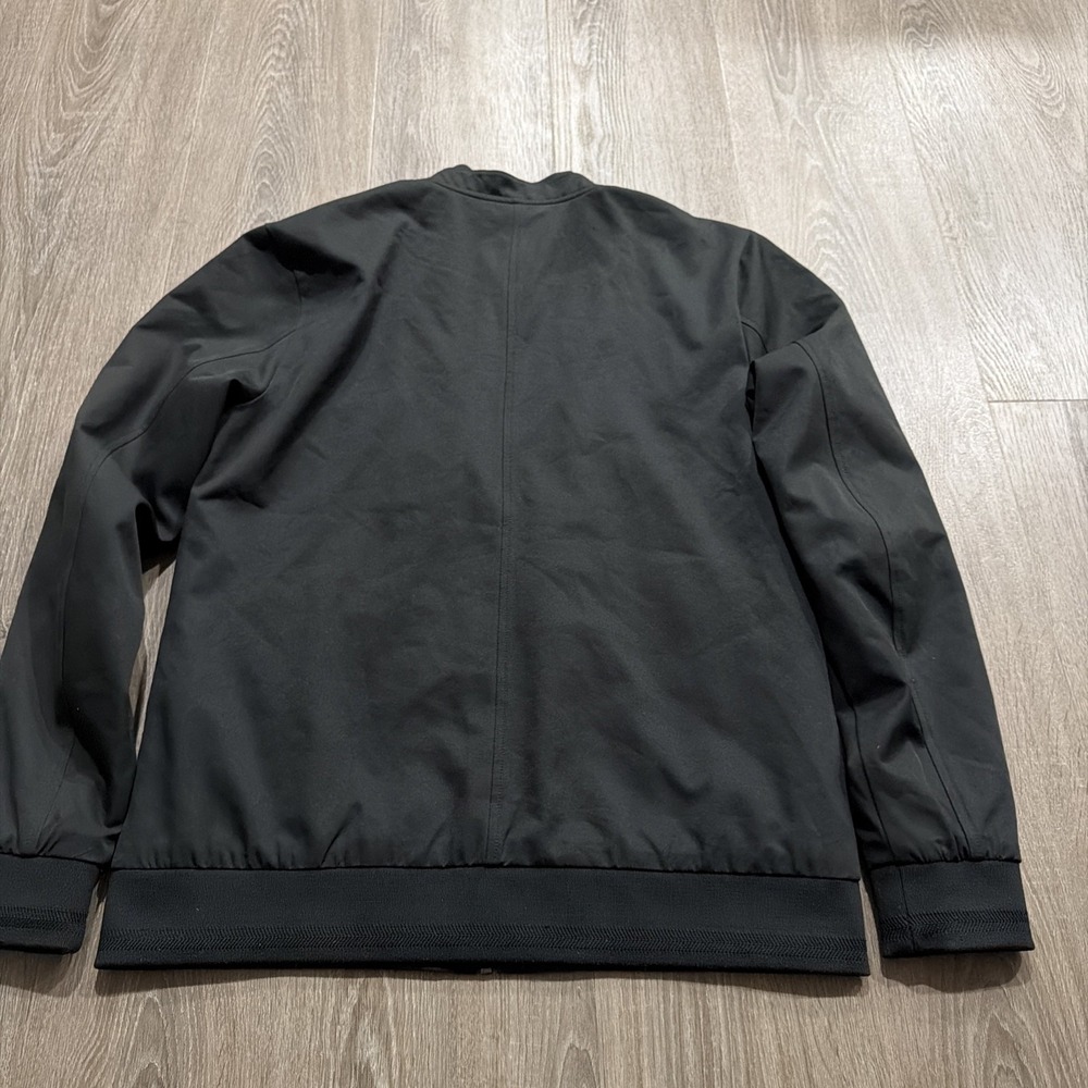 NWOT Cuts Clothing Legacy Bomber Jacket Men's Medium Solid Black $275 Retail - Picture 13 of 15